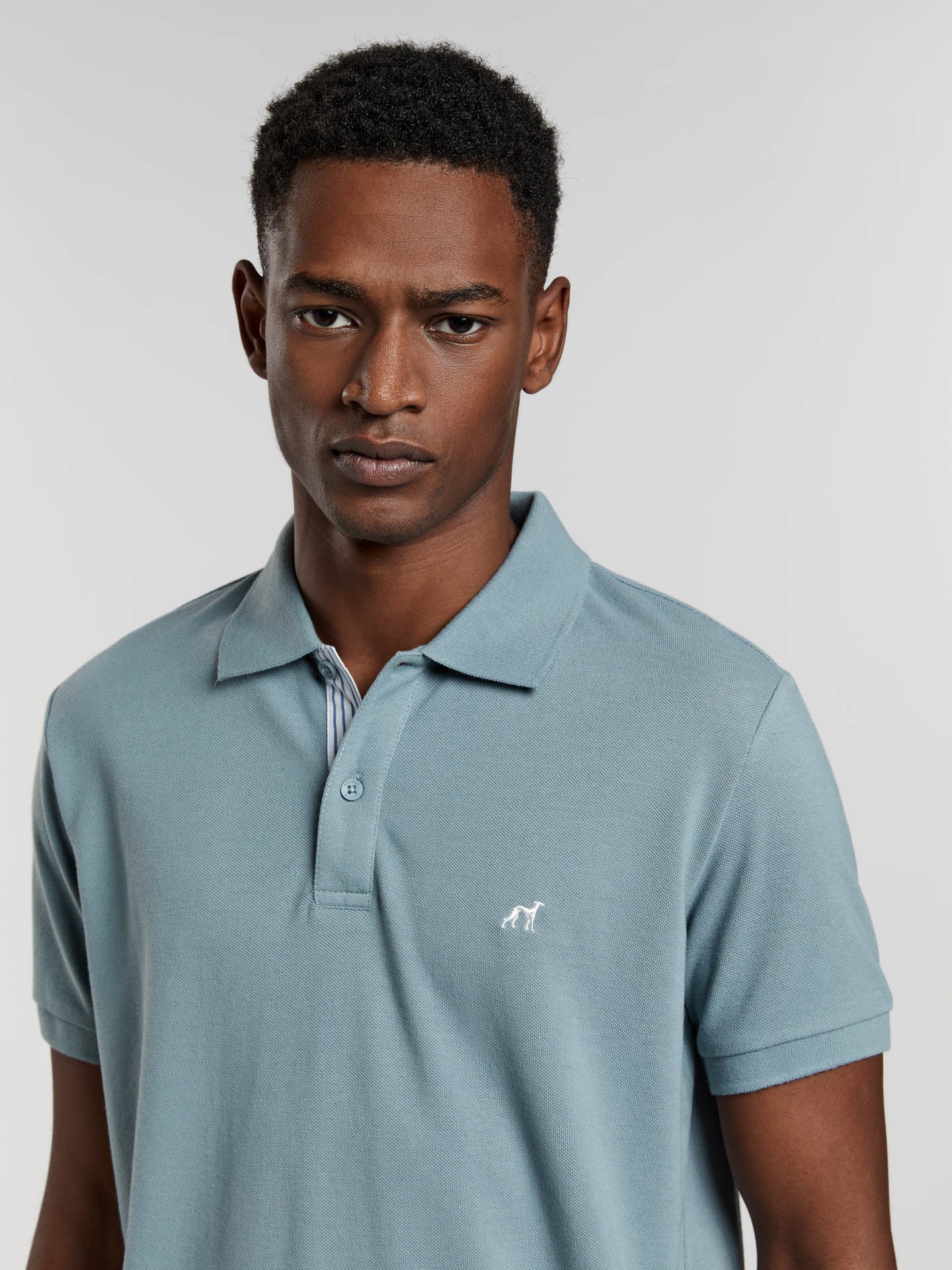 89 edition slim fit piqué polo shirt with striped fabric inside placket - Image 8