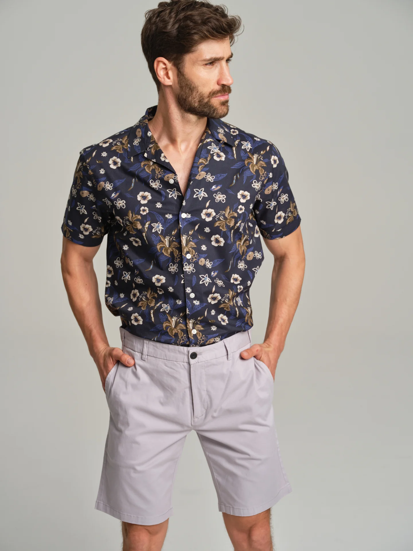 Basic bermuda shorts - Image 29