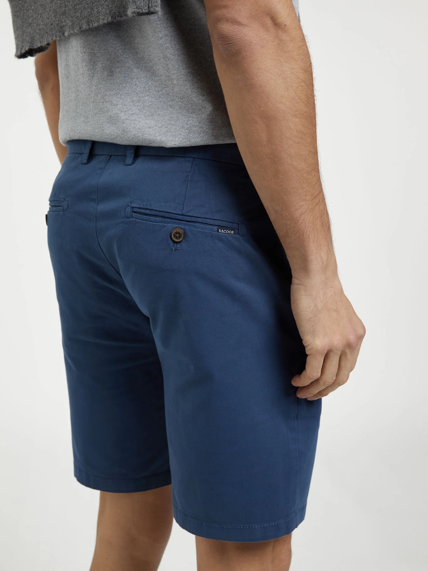 Basic Comfort Slim Fit Bermuda in Garment Dye - Image 7