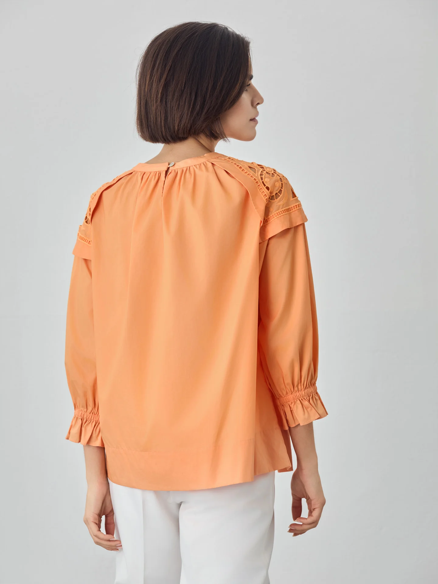 Blouse In Organic Cotton Poplin With English Embroidery - Image 8