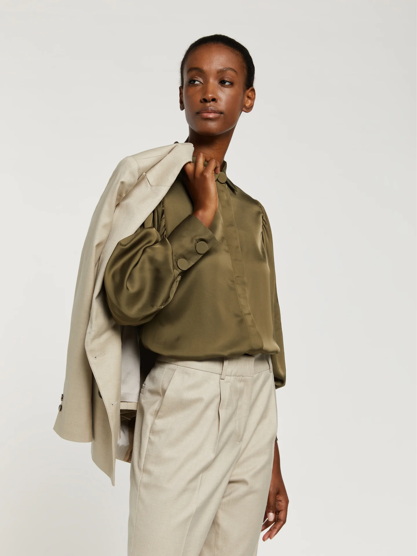 Blouse with big sleeves - Image 2