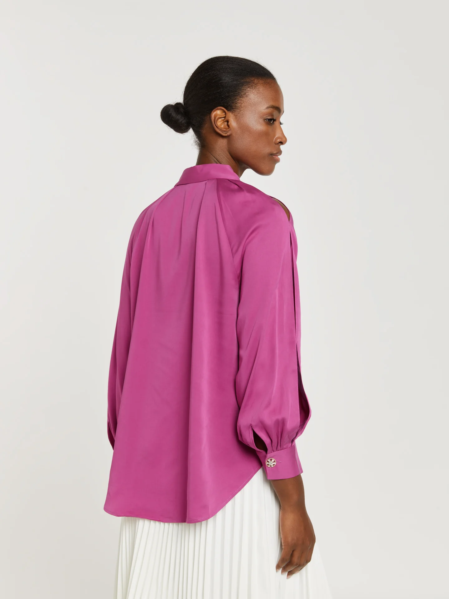 Blouse with sleeves openings - Image 2