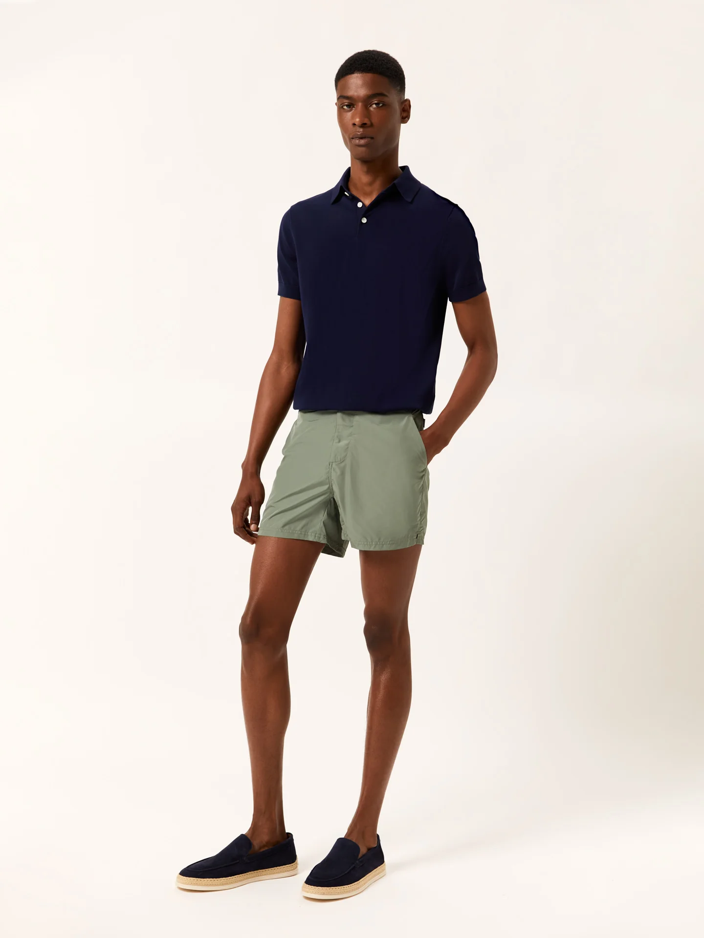 Board Shorts With Bag In Quick Dry Fabric - Image 9