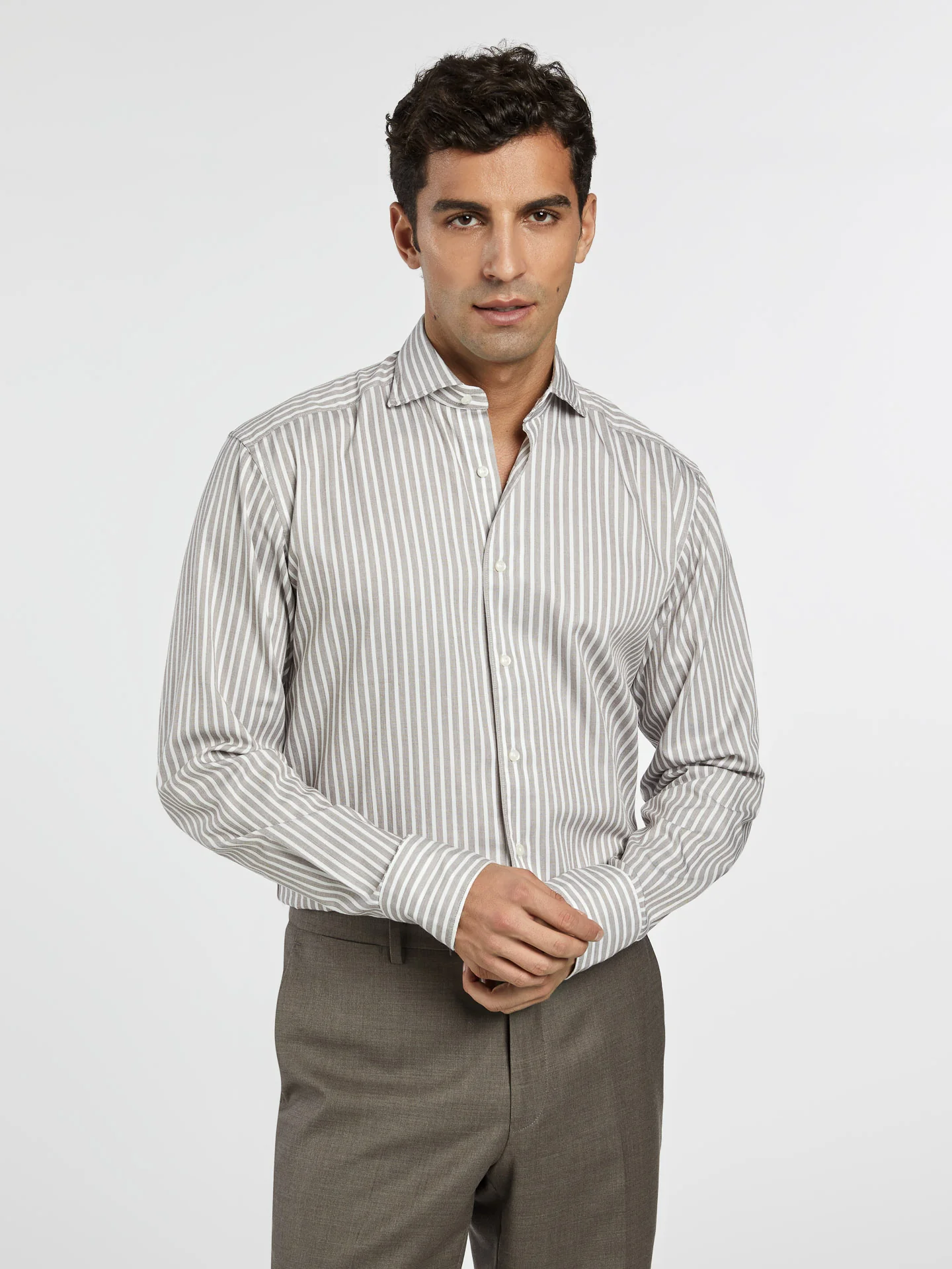 BRISTOL COLLAR SLIM FIT SINGLE CUFF.SATIN QUALITY - Image 2