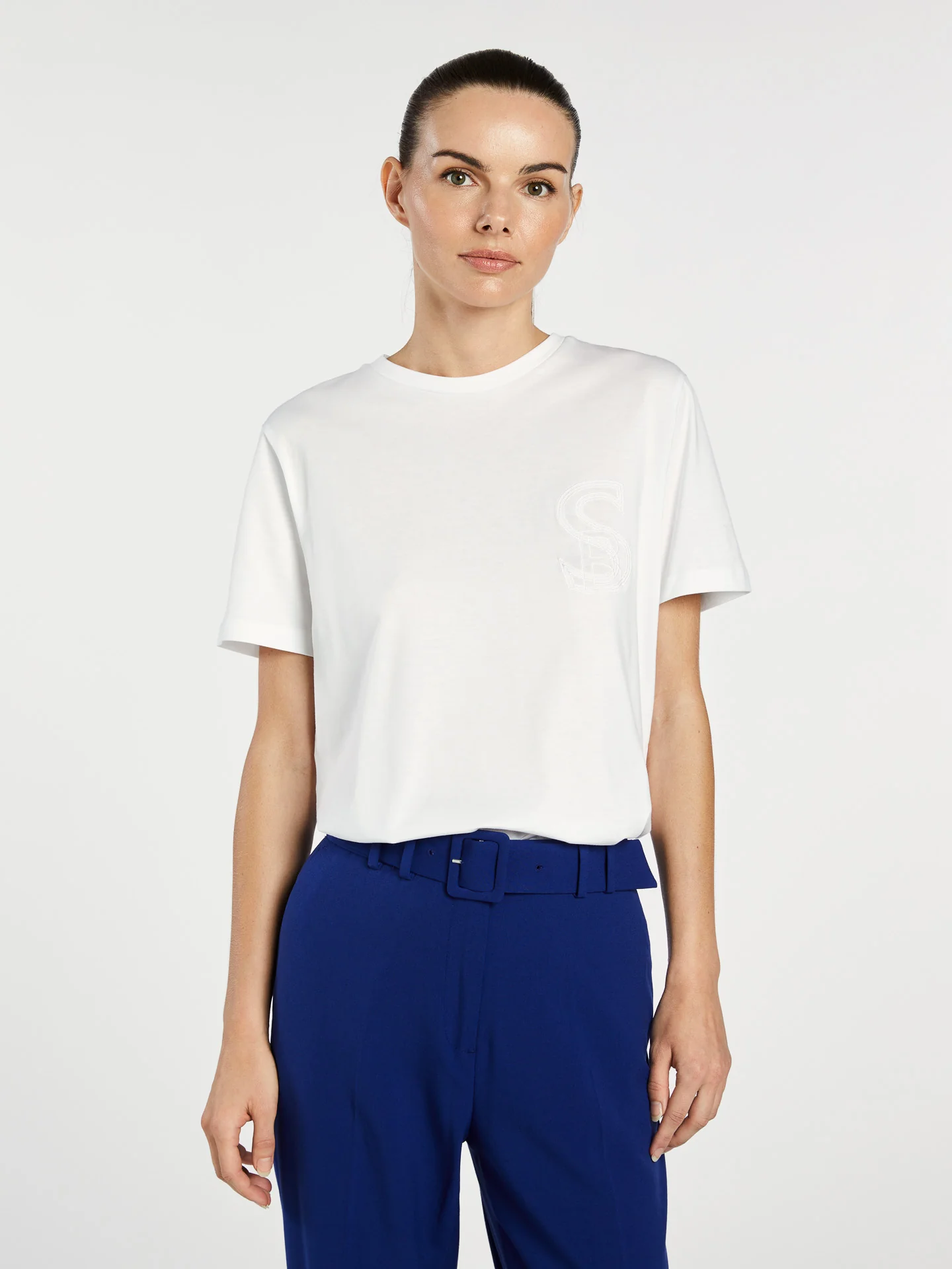 Chest Embroidery T-Shirt - Image 6