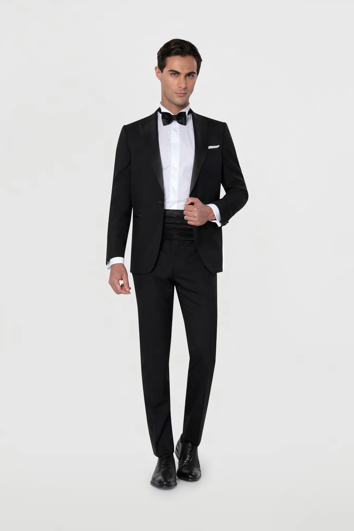 Classic Slim Fit Men's Tuxedo - Image 4