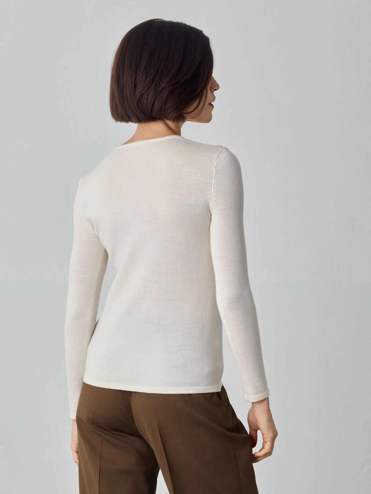 Crew Neck Merino Wool Sweater - Image 9