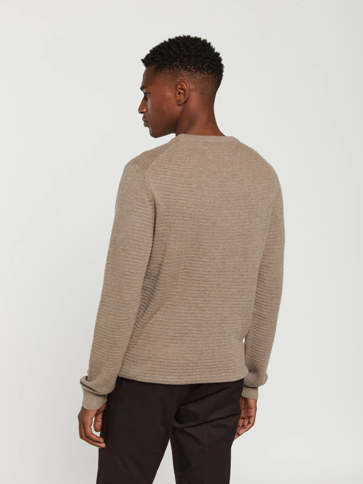 Crew neck sweater with fancy knitting - Image 3