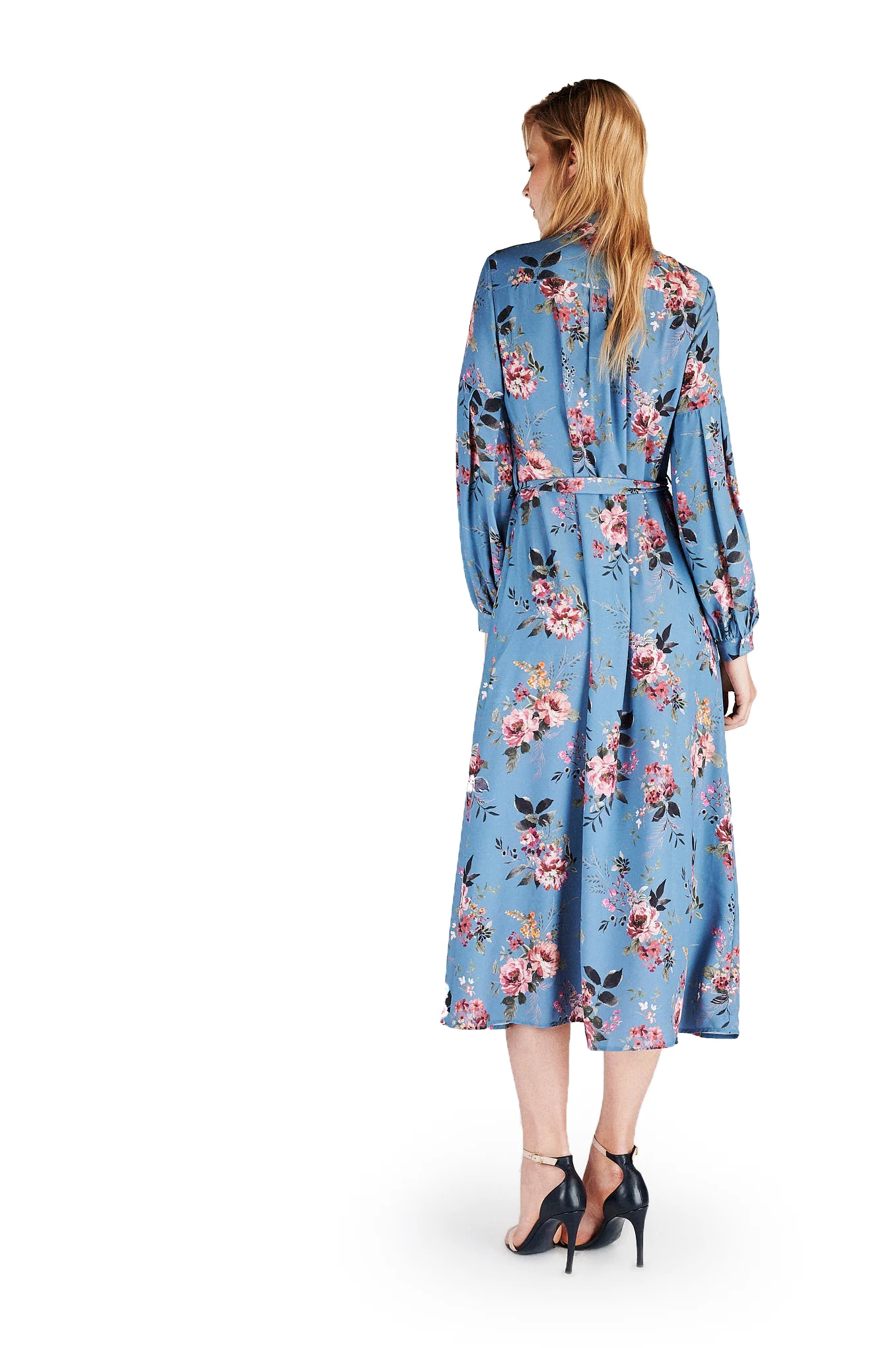 Fantasy Women's dress with ribbon - Image 2