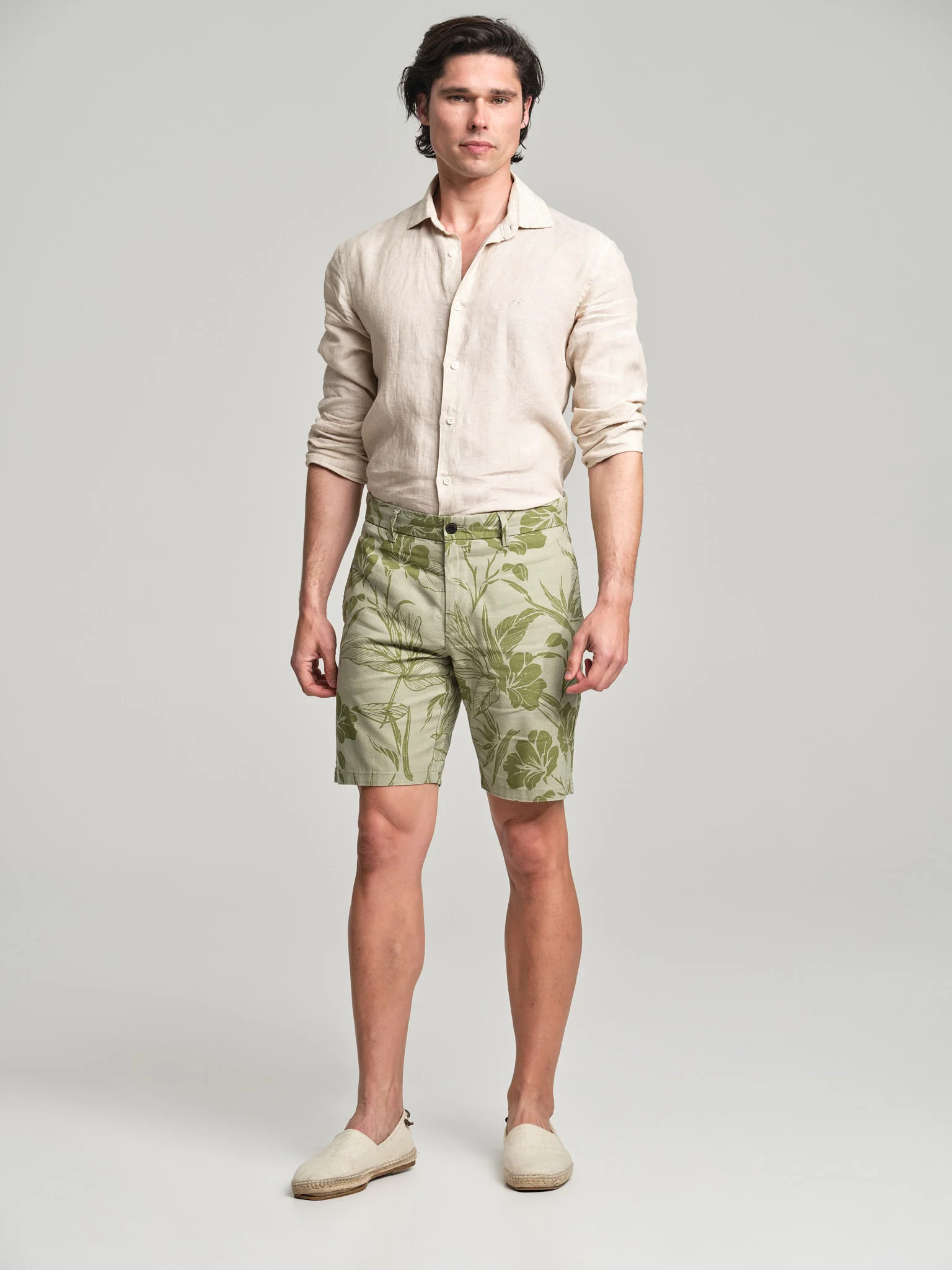 Floral bermuda shorts - Image 10
