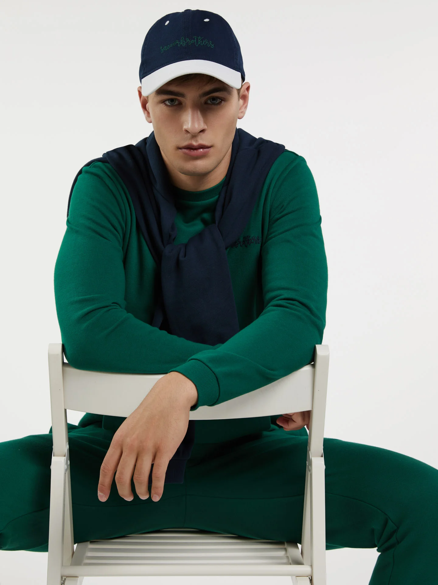 Gen Z Capsule Collection Sweatshirt - Image 10