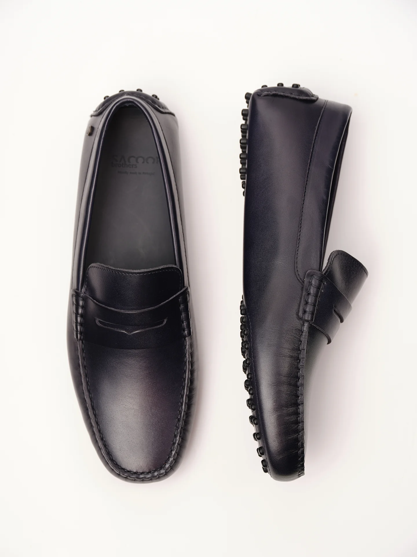 Leather drivers with recycled rubber pittons - Image 11