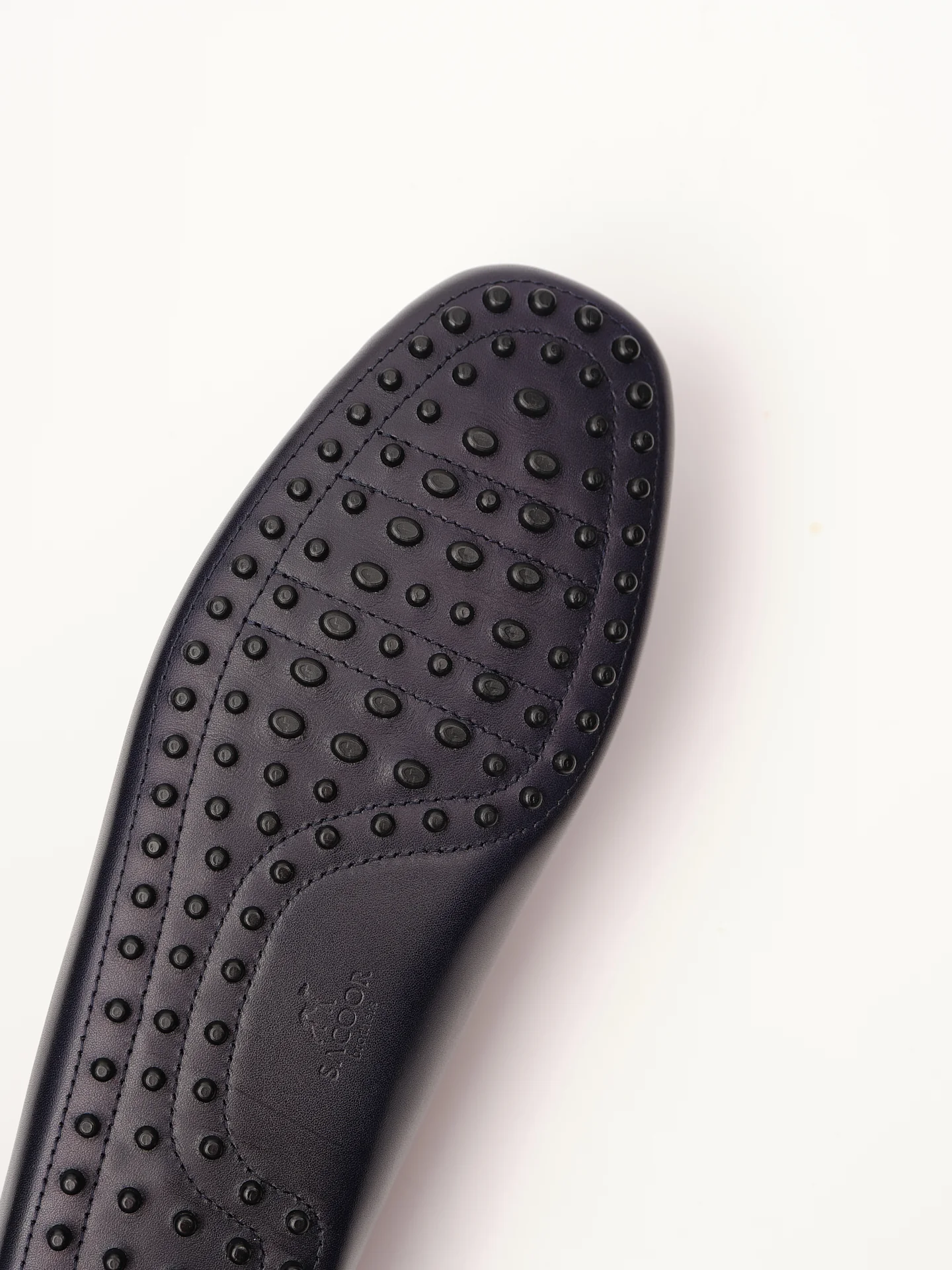 Leather drivers with recycled rubber pittons - Image 12