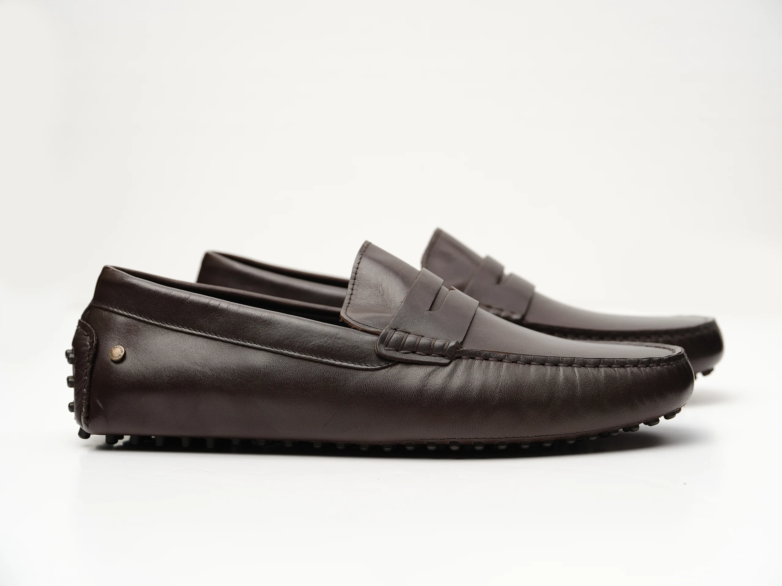 Leather drivers with recycled rubber pittons - Image 9