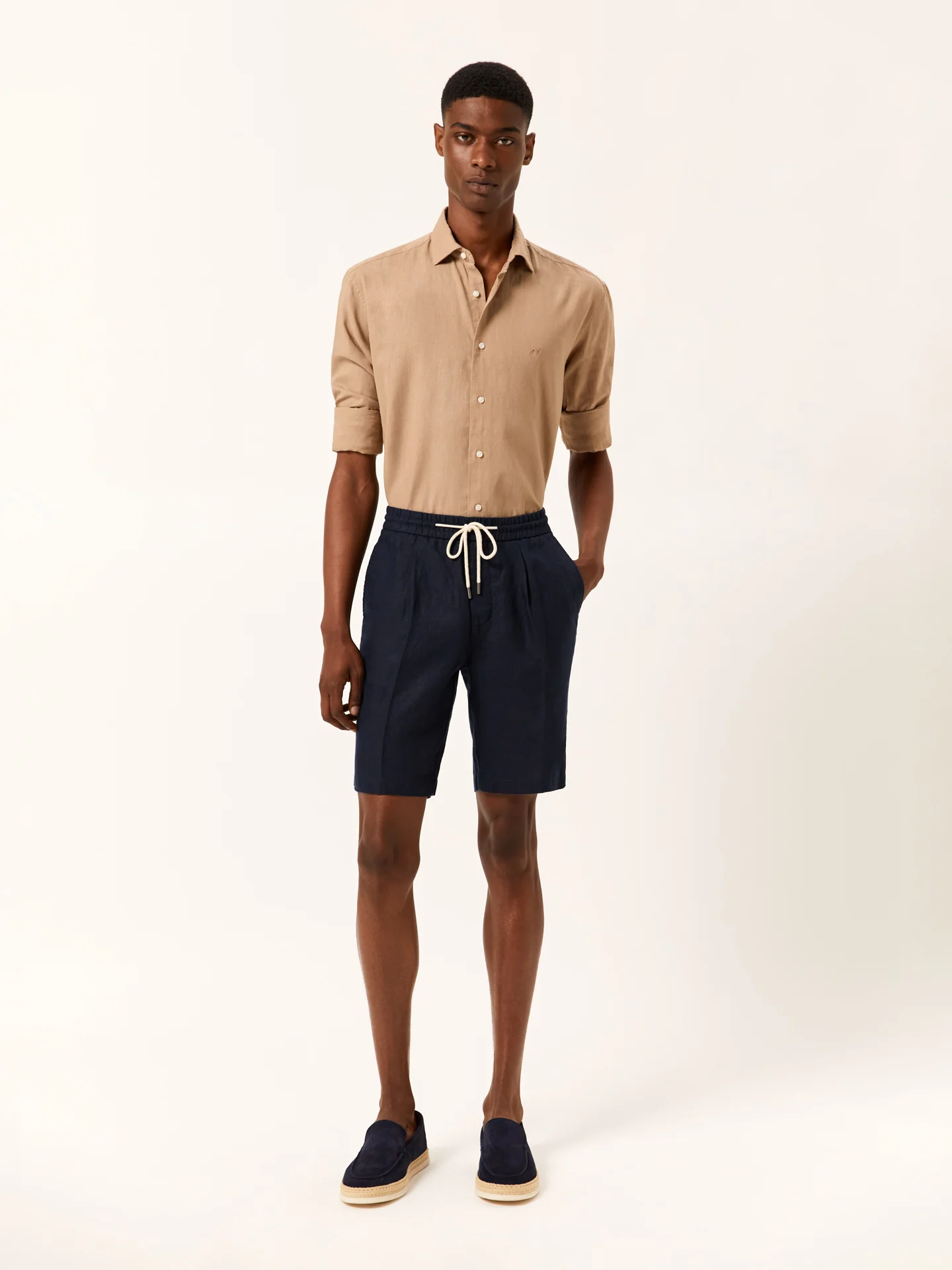 Linen Shorts with Drawstring at waistband