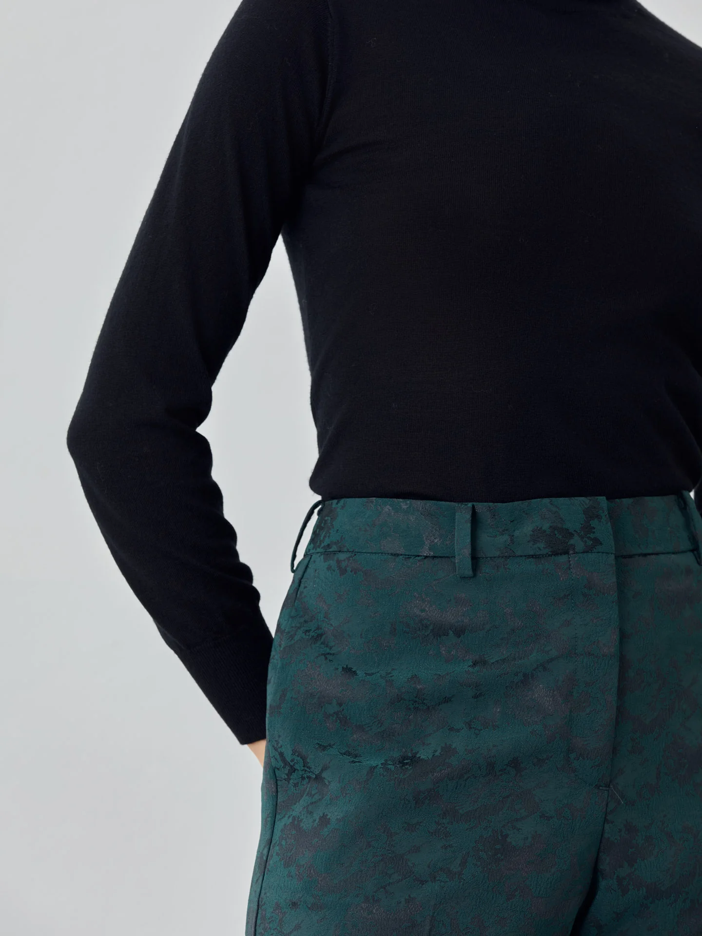Loose Fit Trousers In Jacquard Fabric - Image 3