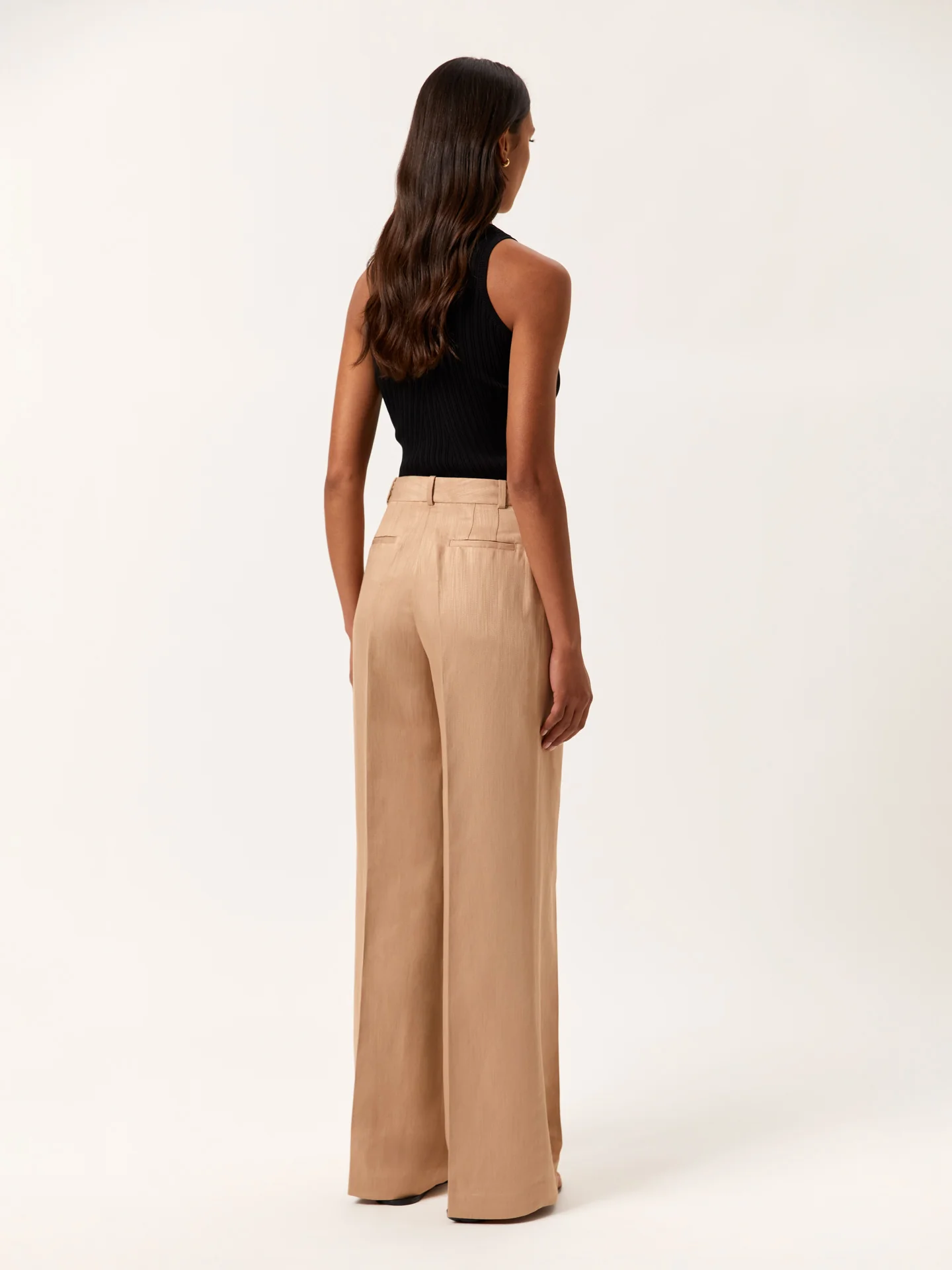 Loose Fit Trousers In Viscose & Linen Blend With Pleats - Image 3