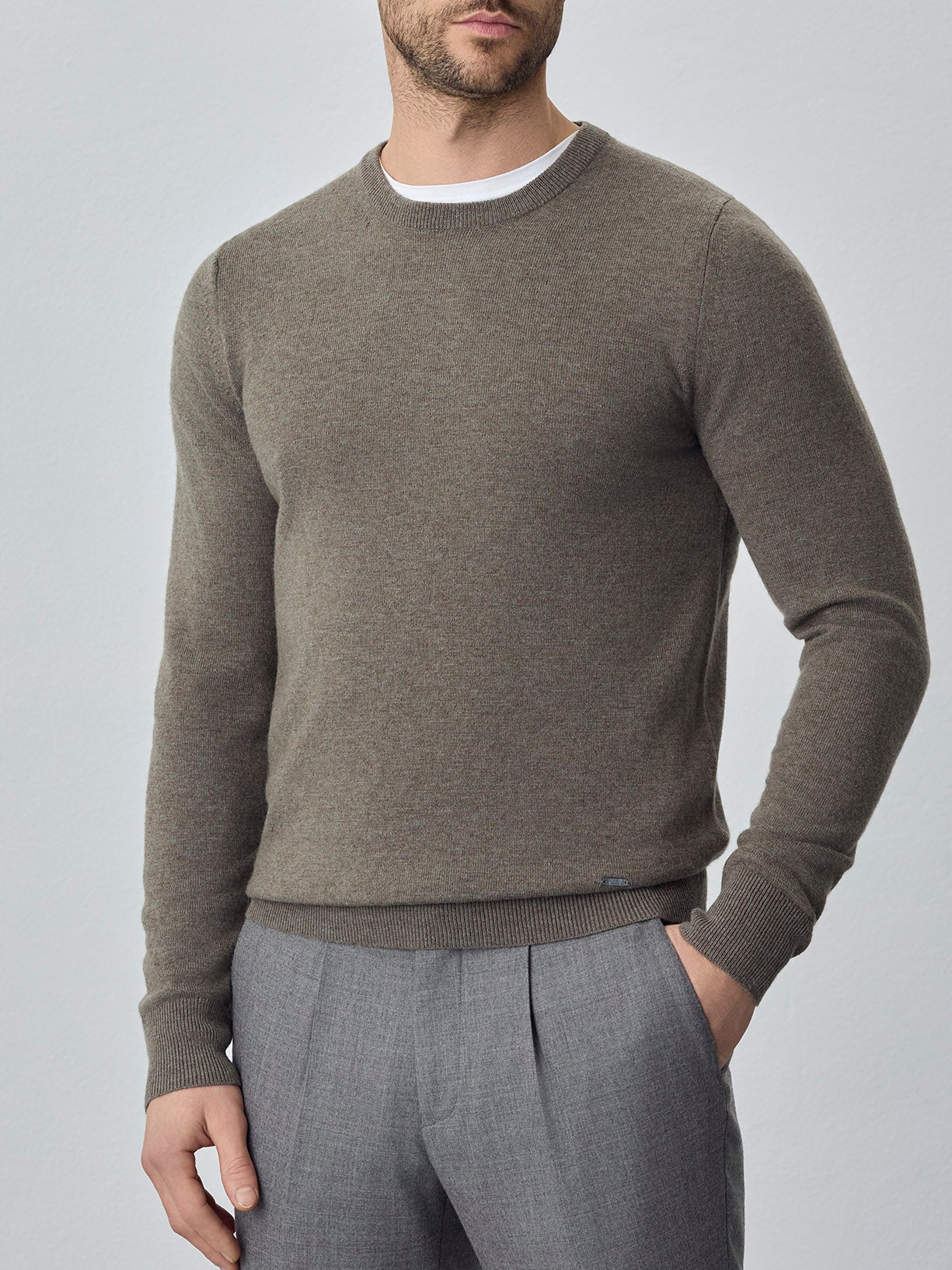 Machine Washable Crew Neck Sweater With Long Sleeves In Lambswool Blend - Image 10
