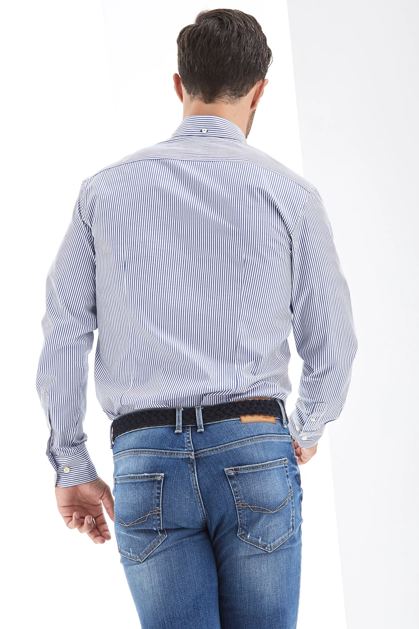 Men's Casual Shirt - Image 2