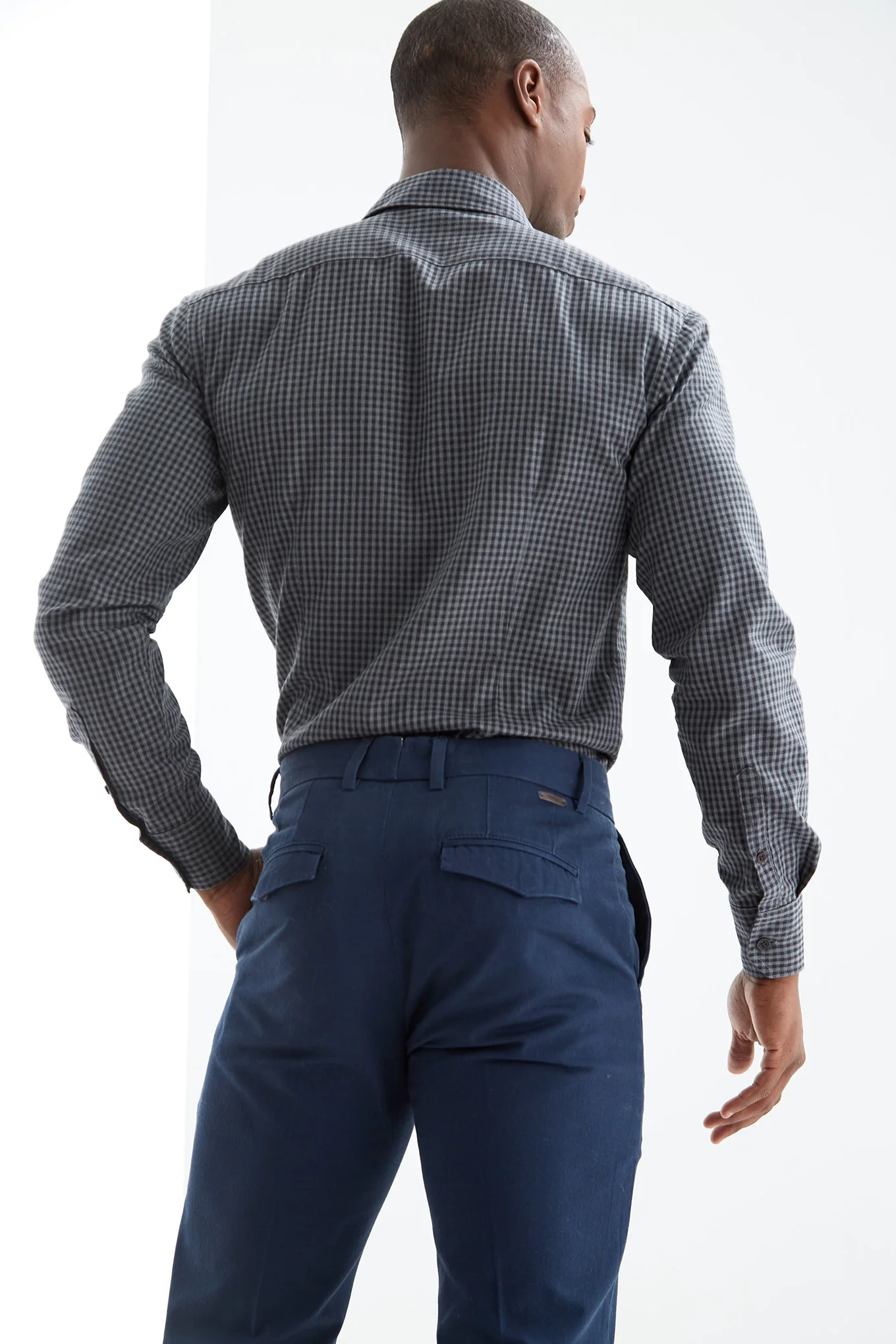 Men's Checked Casual Shirt - Image 2