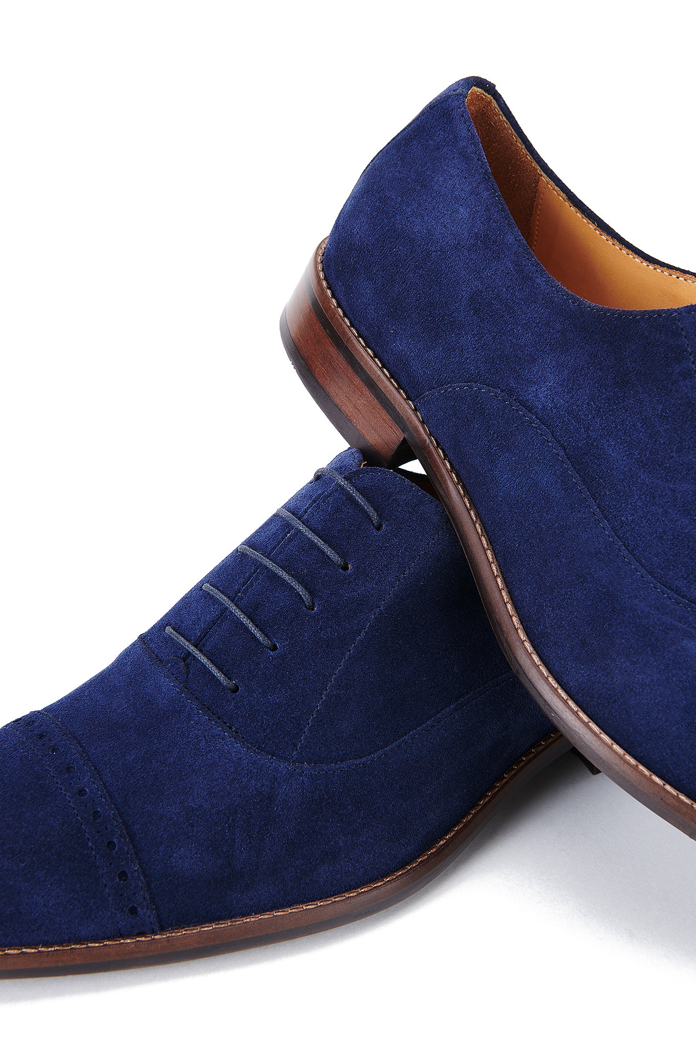 Men's Classic Oxford Shoes in Genuine Suede - Image 9