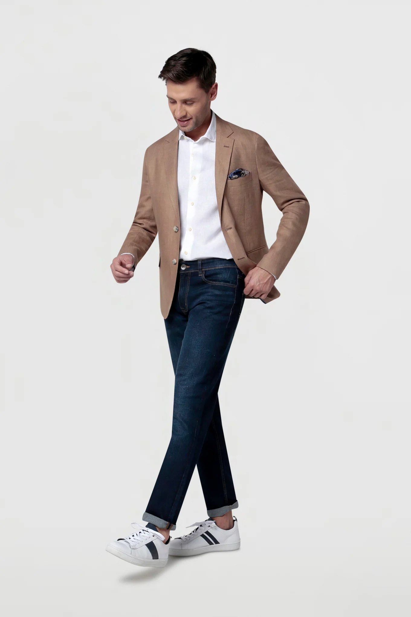 Men's Classic Slim Fit Blazer - Image 4