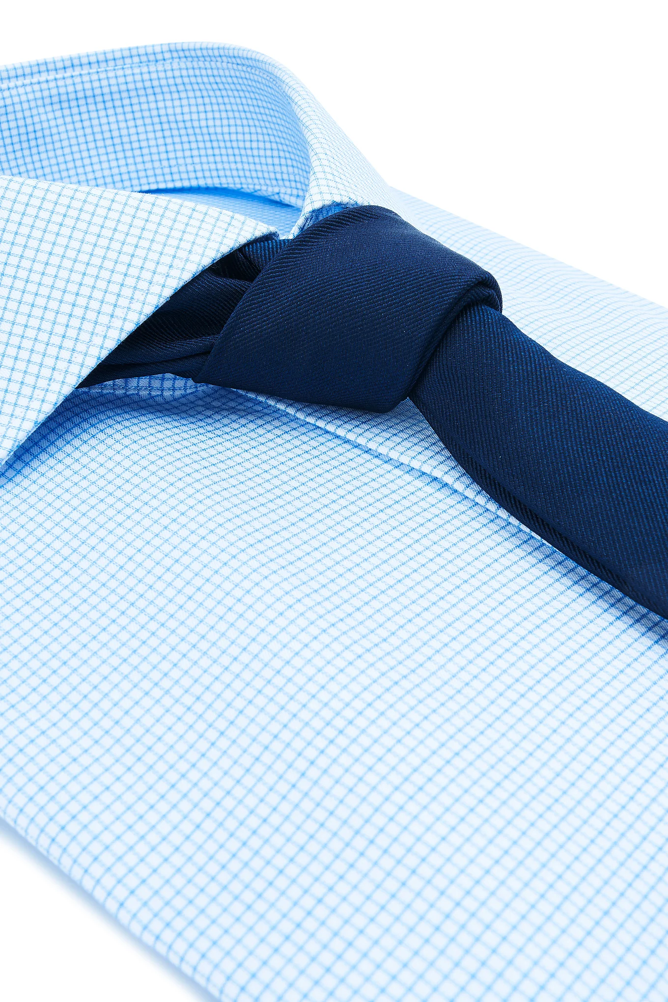Men's Classic Slim Fit Shirt - Image 4