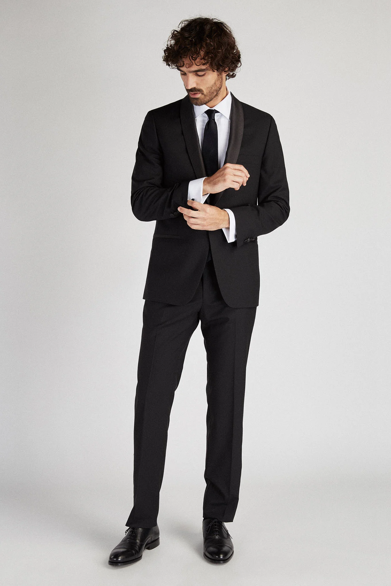 Men's Classic Slim Fit Tuxedo - Image 2