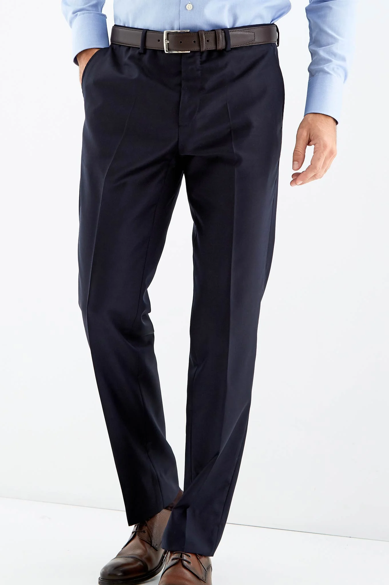 Men's Classic Travel Suit - Image 3