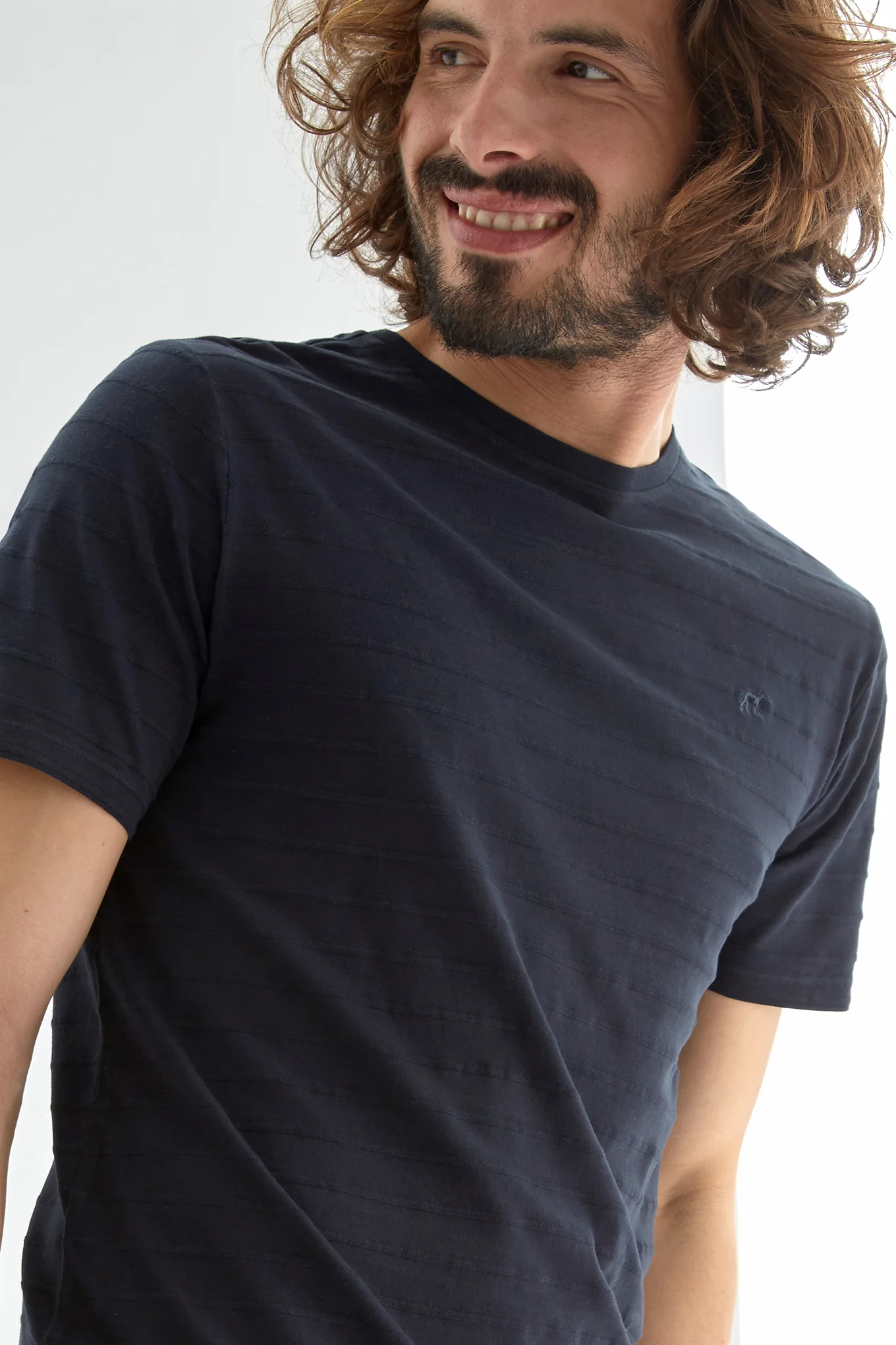 Men's Plain Sports T-shirt - Image 4