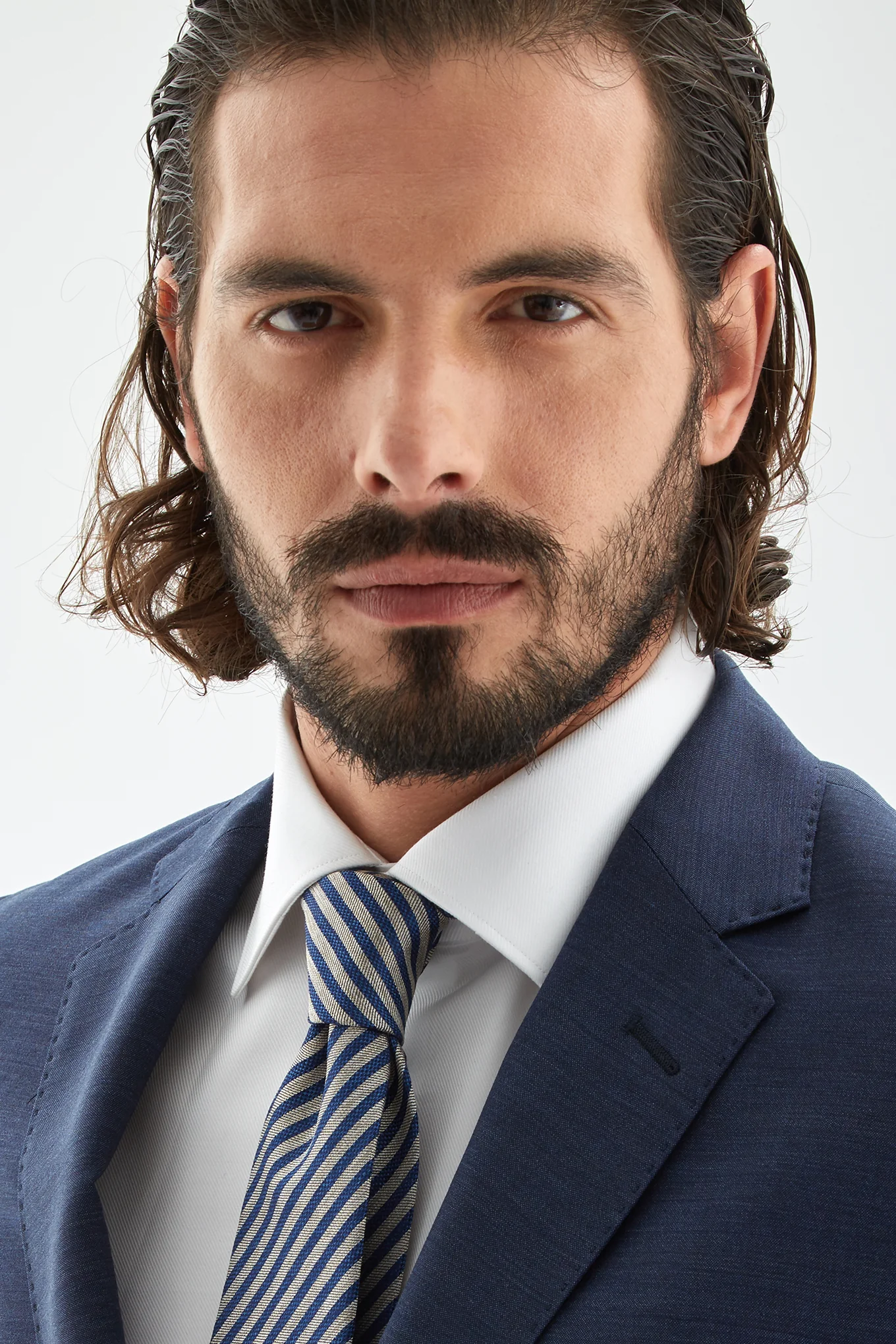 Men's Silk Slim Fit Classic Suit - Image 5