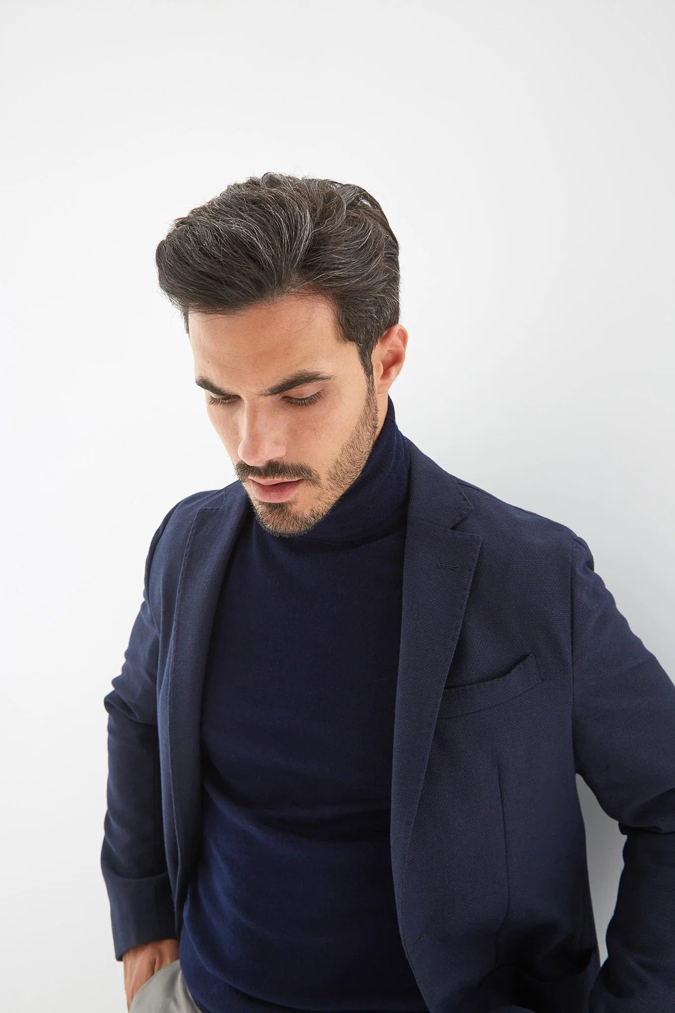 Men's Slim Fit Classic Blazer - Image 3