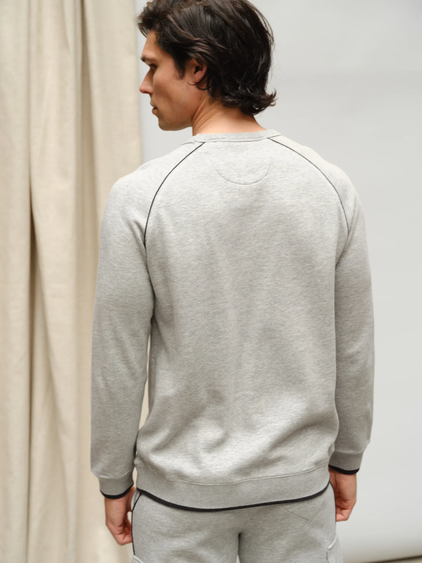Organic Cotton Capsule Collection crew neck sweatshirt - Image 9