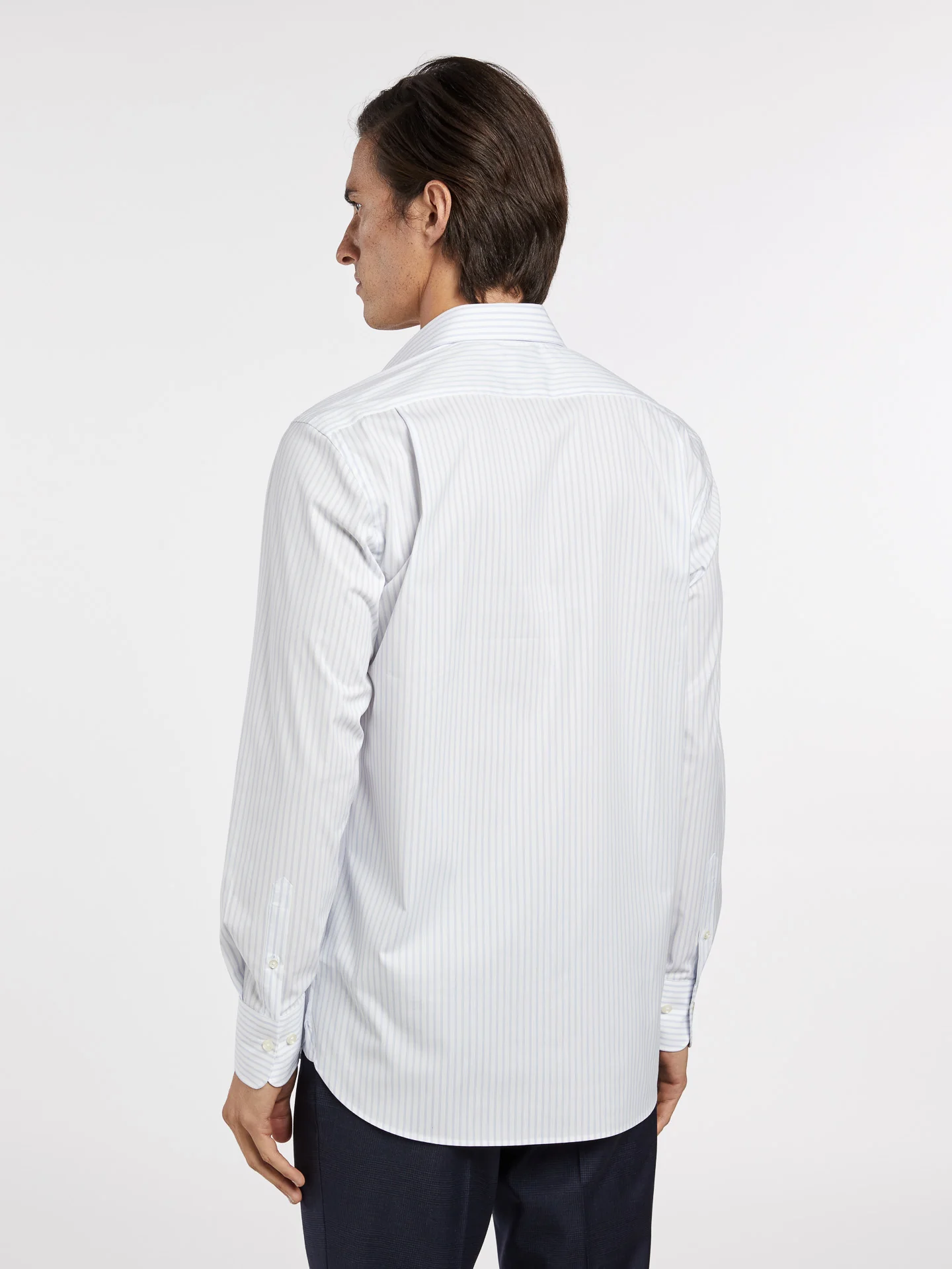 OXFORD COLLAR REGULAR FIT SINGLE CUFF - Image 3