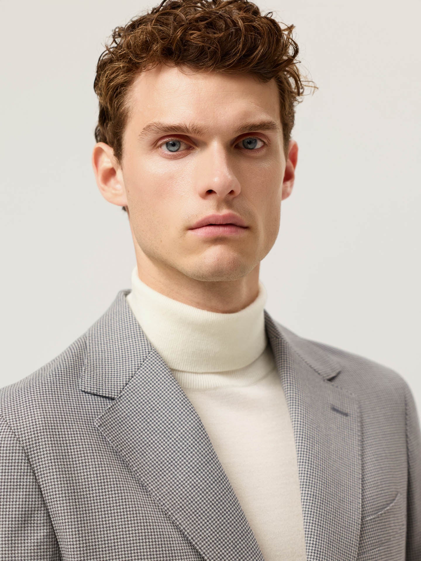 Pied Poule Wool Blazer With Patch Pockets - Image 2