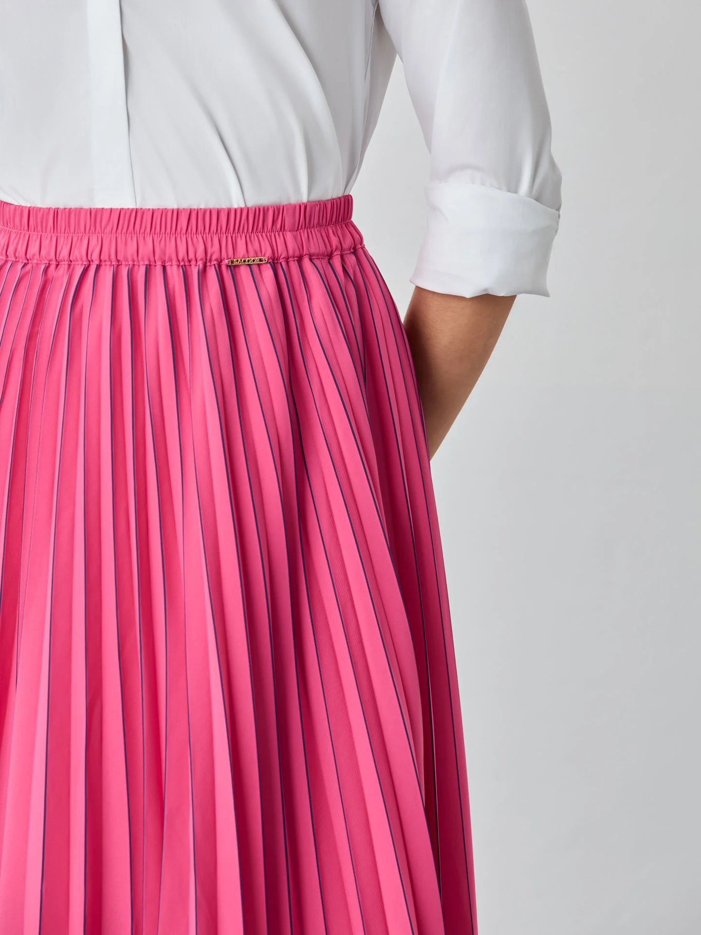 Pleated Skirt With Stripes - Image 3
