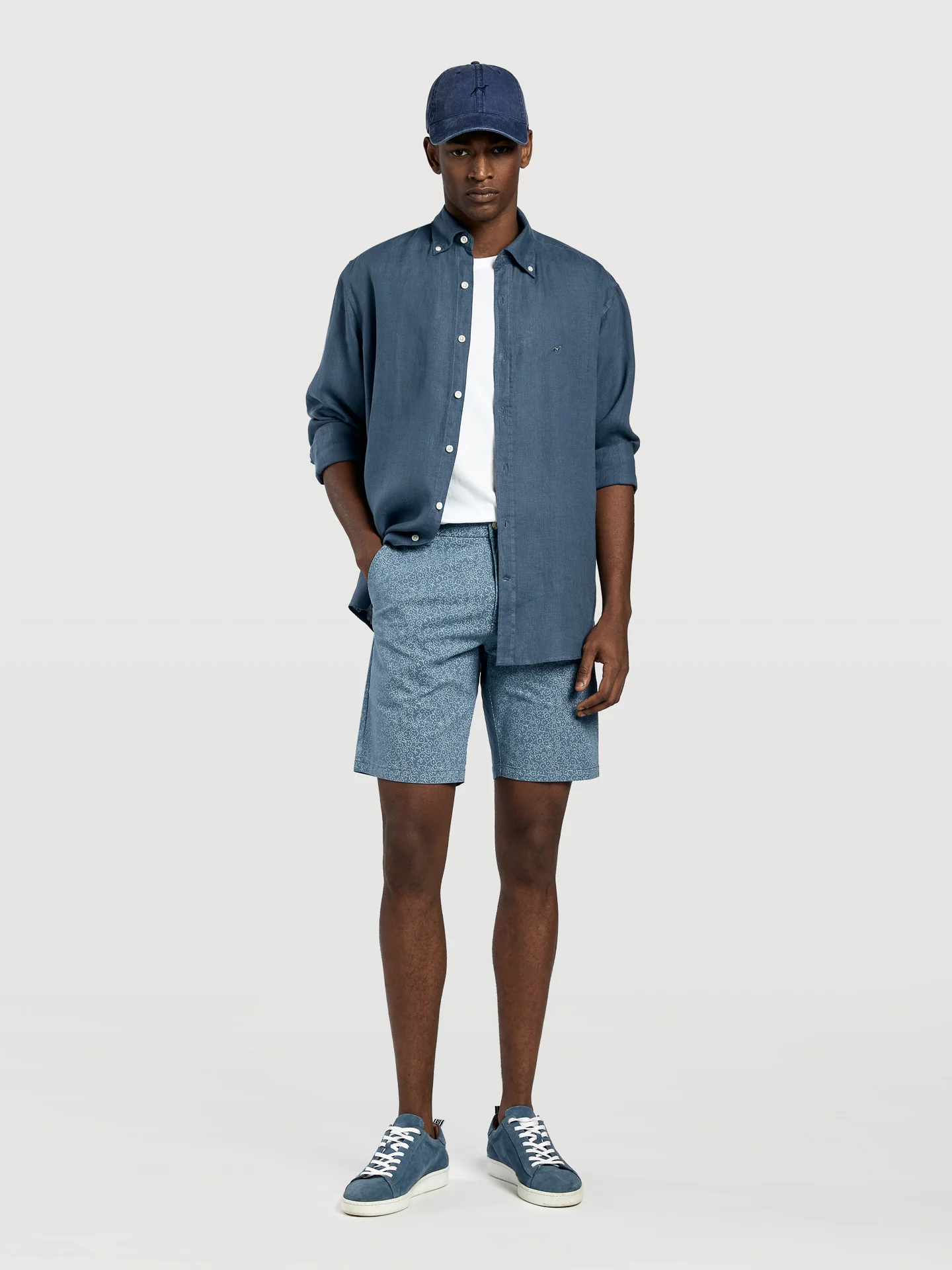 Printed Comfort Slim Fit Bermuda - Image 2