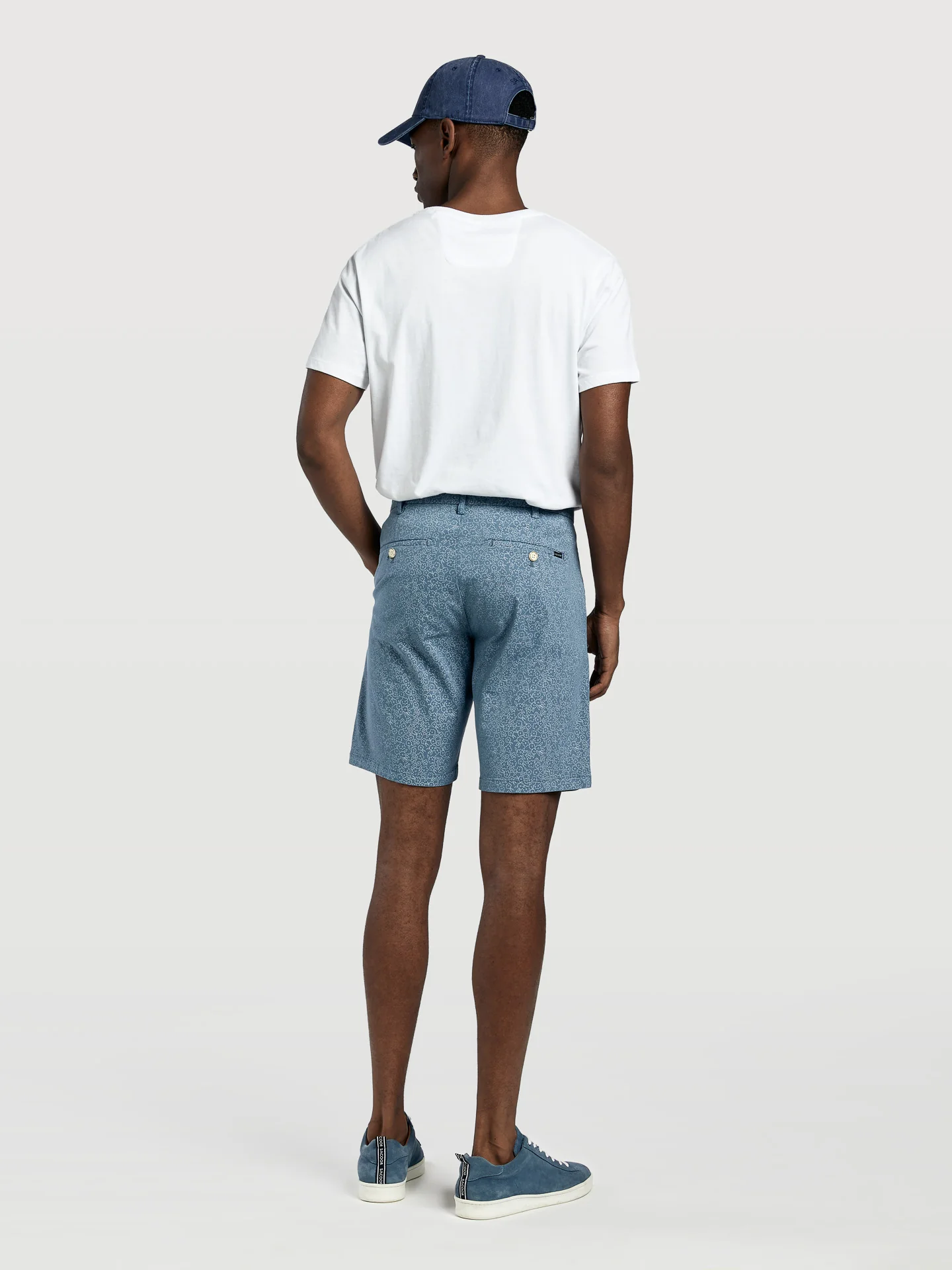 Printed Comfort Slim Fit Bermuda - Image 3