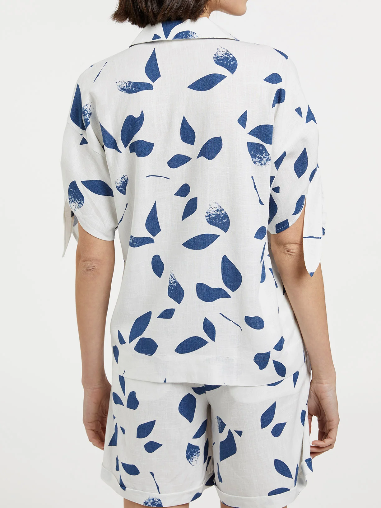 Printed Loose Fit Blouse - Image 3