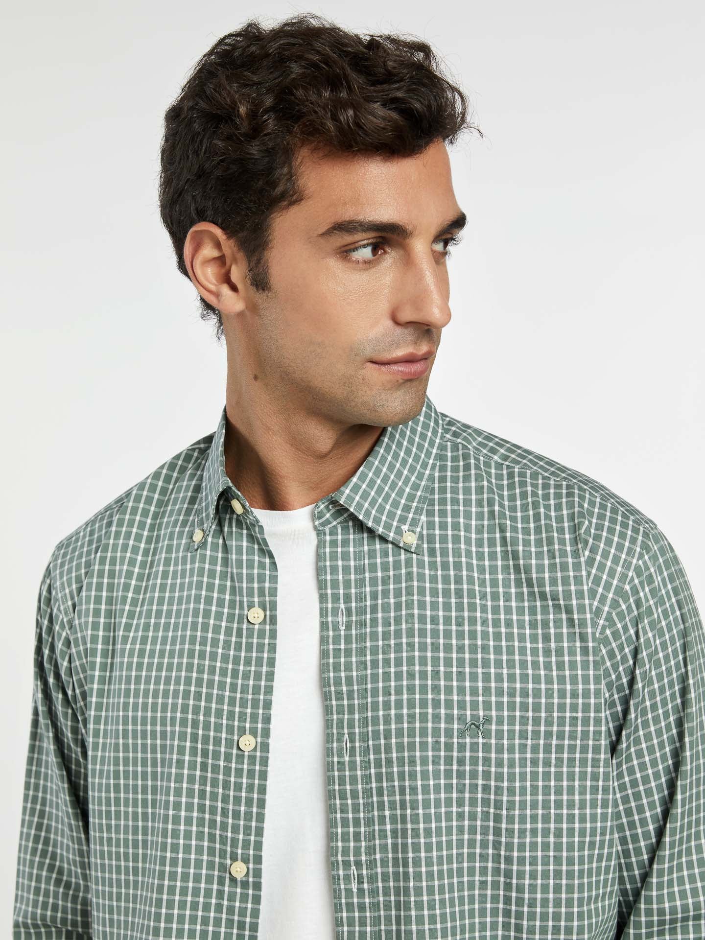 Regular fit 100%BCI cotton checks oxford shirt - Image 2