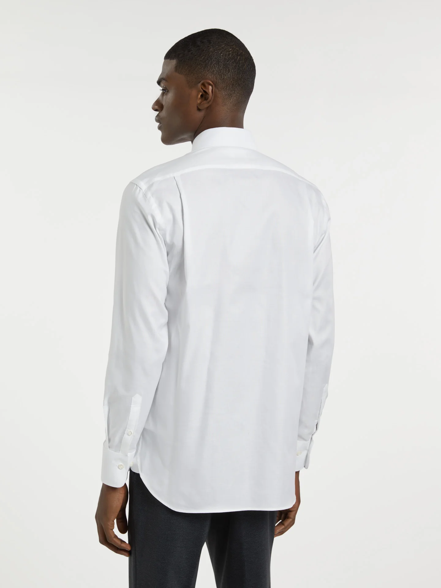 Regular fit business plain oxford formal shirt - Image 15