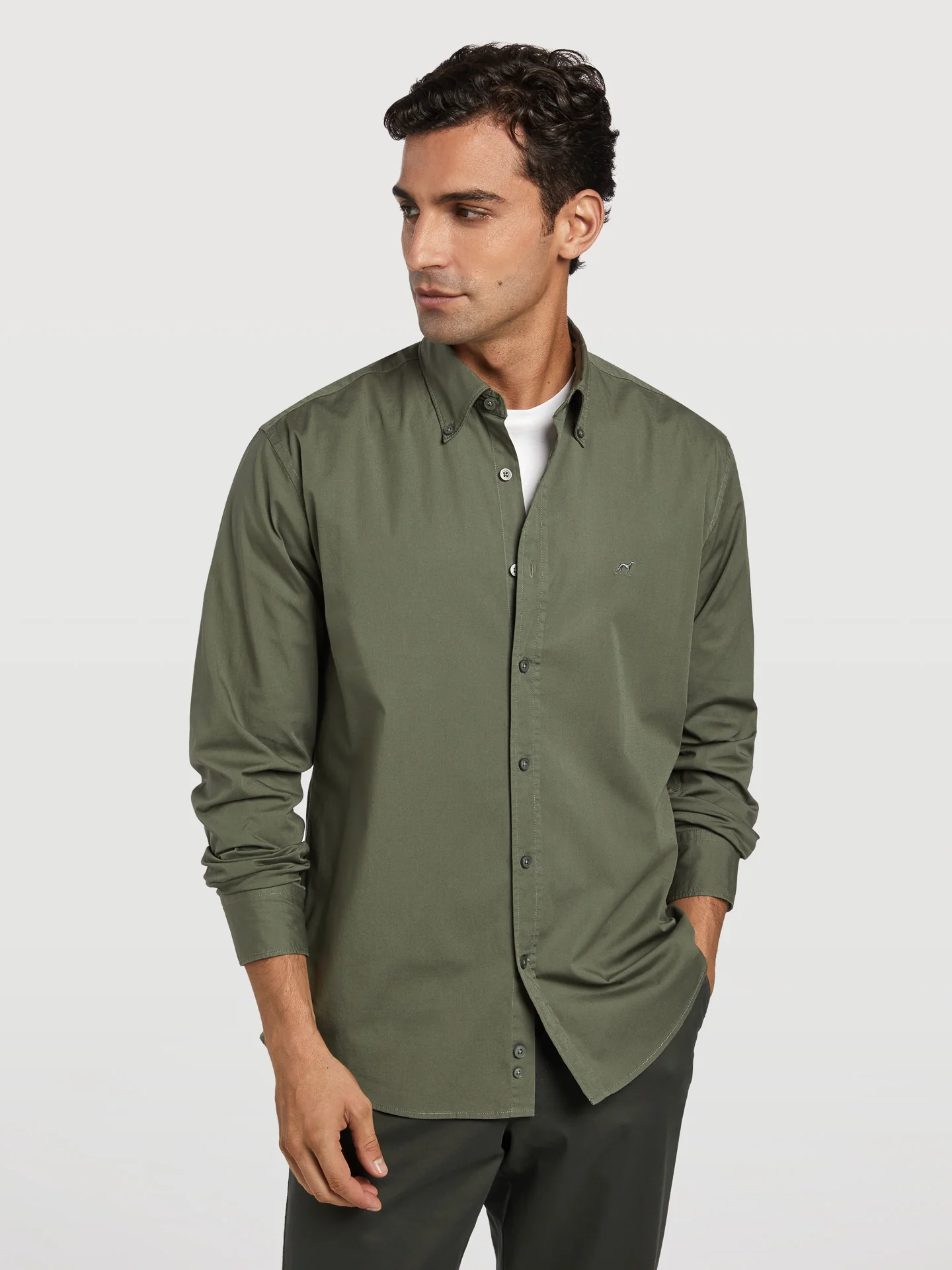 Regular fit comfort poplin garment dye shirt - Image 4