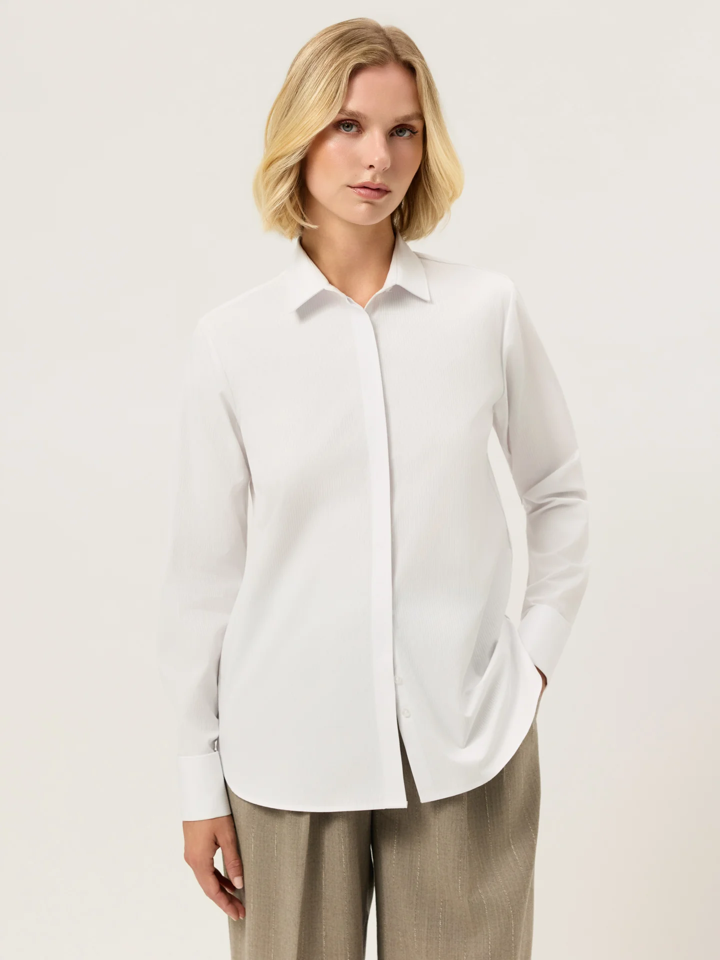 Regular Fit Double Cuffs Shirt With Gold Cuff Buttons - Image 2