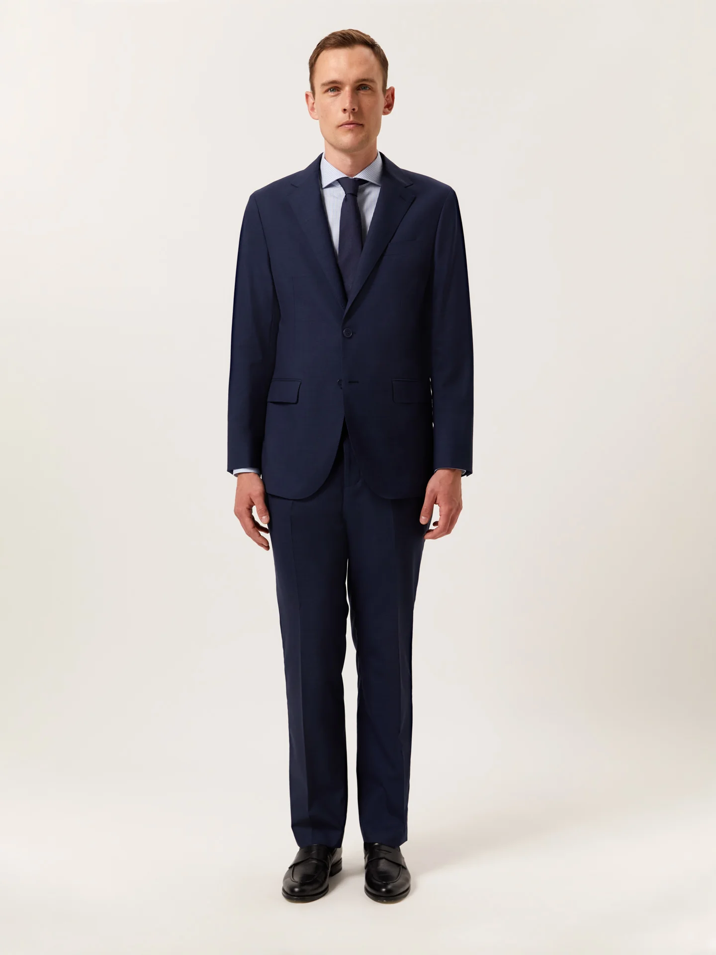 Regular Fit Nailhead Suit in Wool - Image 3