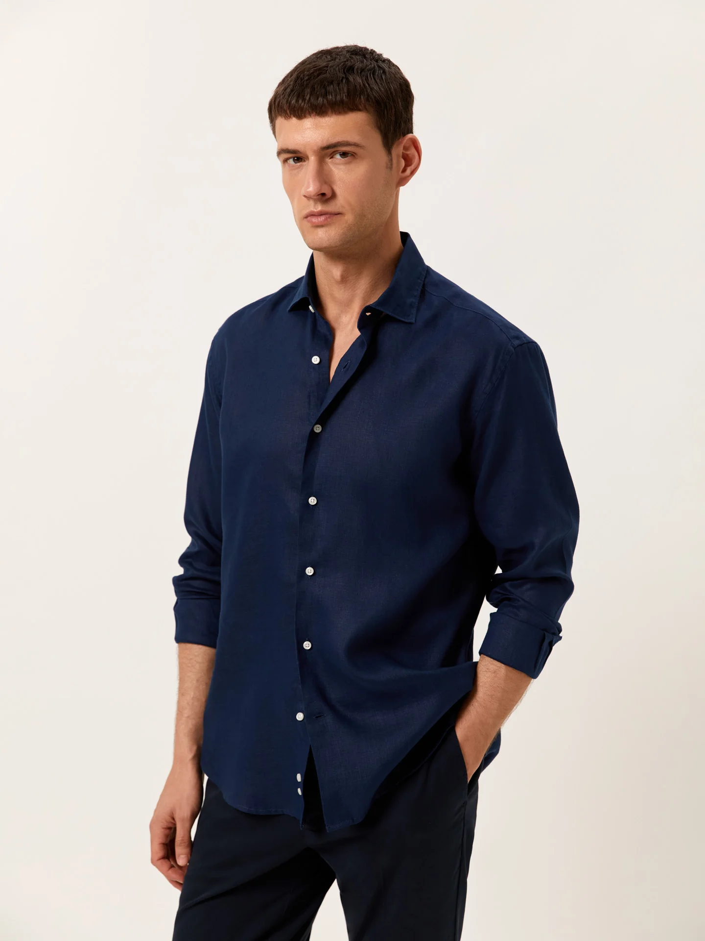 Regular Fit Open Shirt in 100% Linen - Image 2