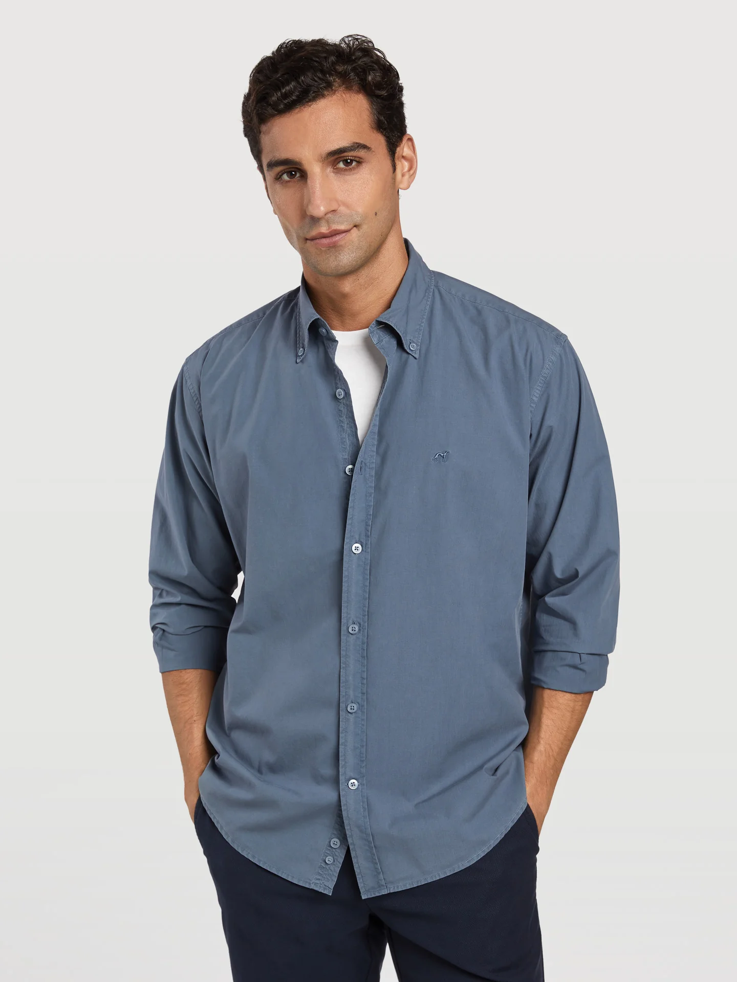 Regular fit plain over dye poplin shirt - Image 13