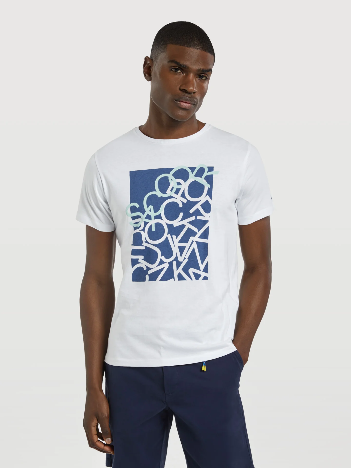 Respekt T-shirt With 'Sacoor Music' Print - Image 4