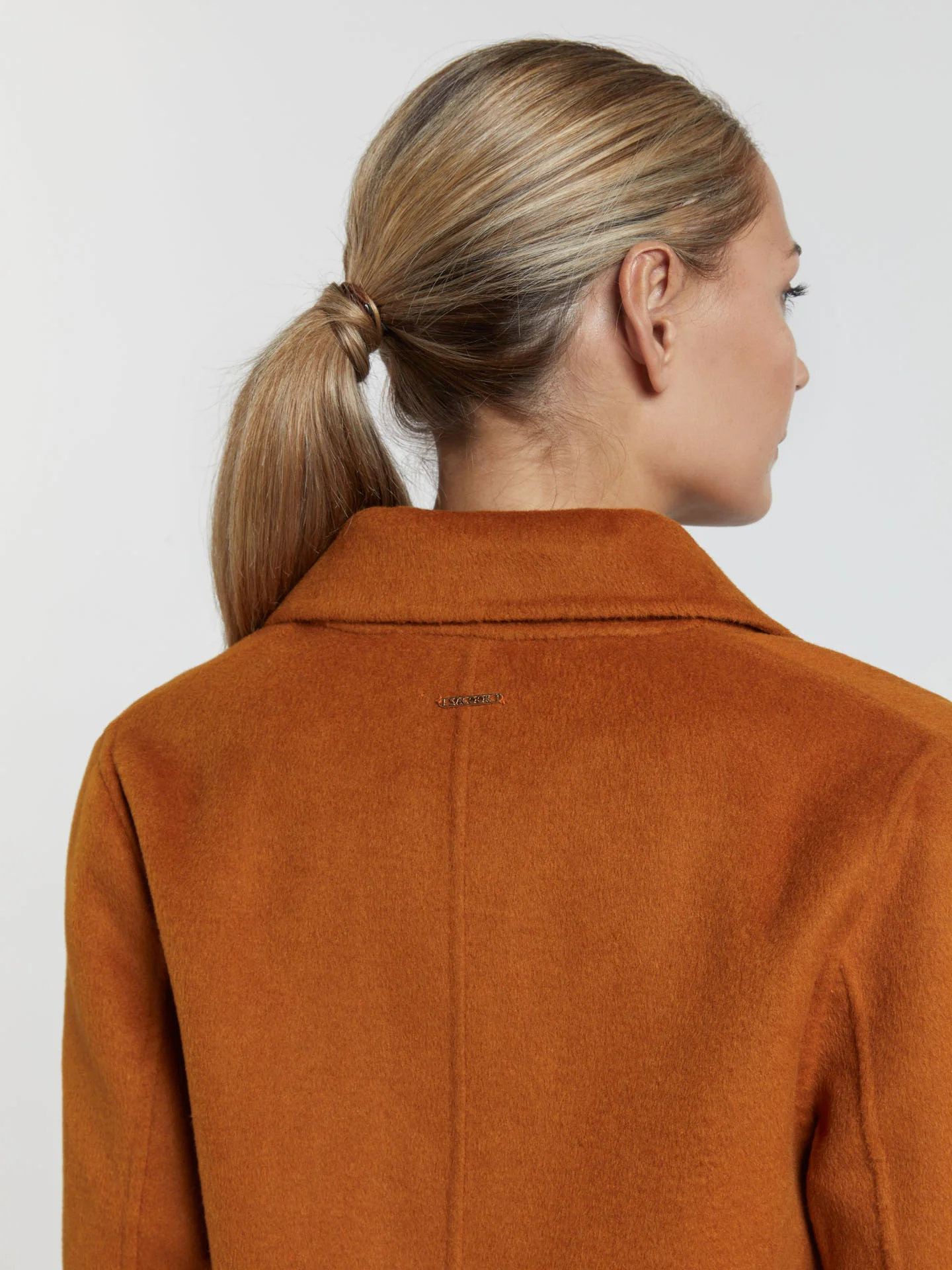 Short handmade wide lapel jacket - Image 3