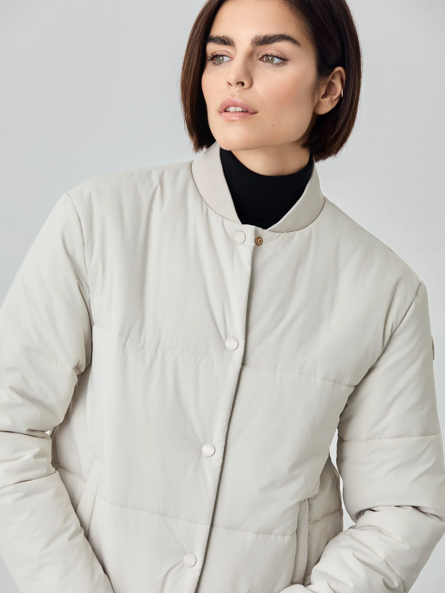 Short Puffer Jacket With Rib Collar - Image 2