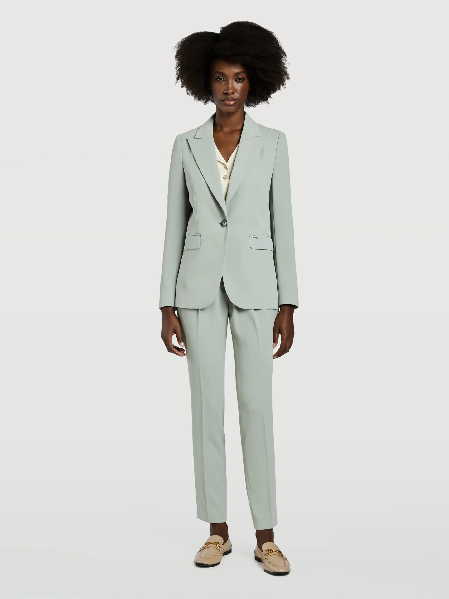 Single-Breasted Suit Blazer - Image 4